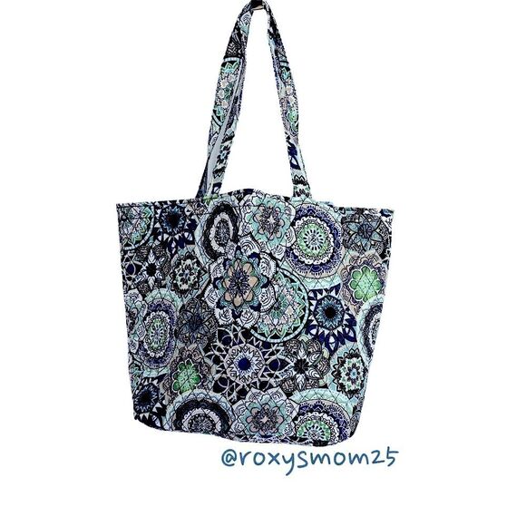 Vera Bradley Quilted Cotton Grand Tote Sketched Medallion Price is Now Firm - Picture 1 of 6